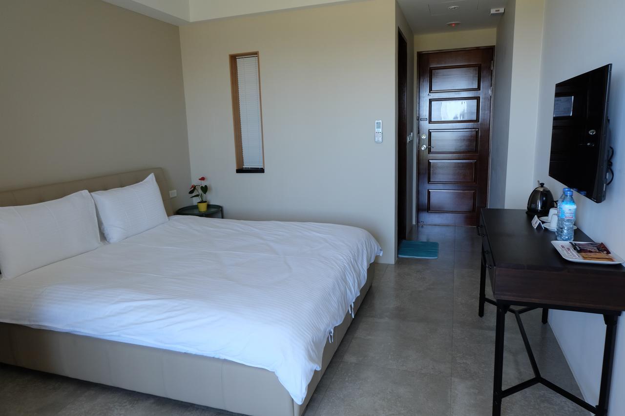 Moonlit Seaview Homestay Donghe Exterior foto