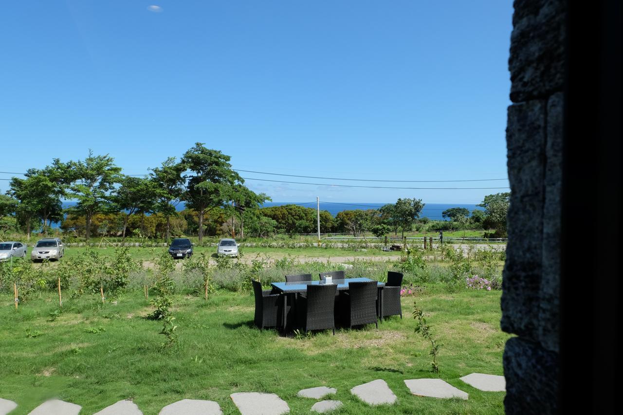 Moonlit Seaview Homestay Donghe Exterior foto